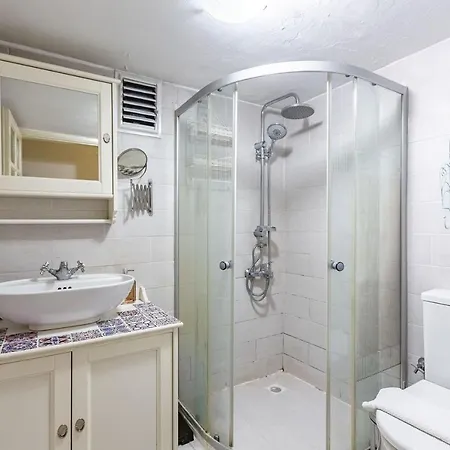 Cozy And Eclectic Near Trendy Attractions Of Tesvikiye Appartamento