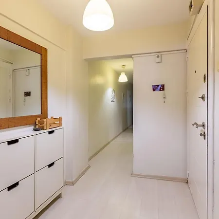 Appartamento Cozy And Eclectic Near Trendy Attractions Of Tesvikiye Provincia di Istanbul